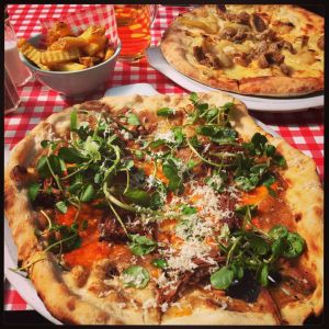 Braised brisket, oxtail, horseradish & watercress pizza 