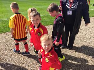 11024699_10205875590304888_7648085165325659399_n